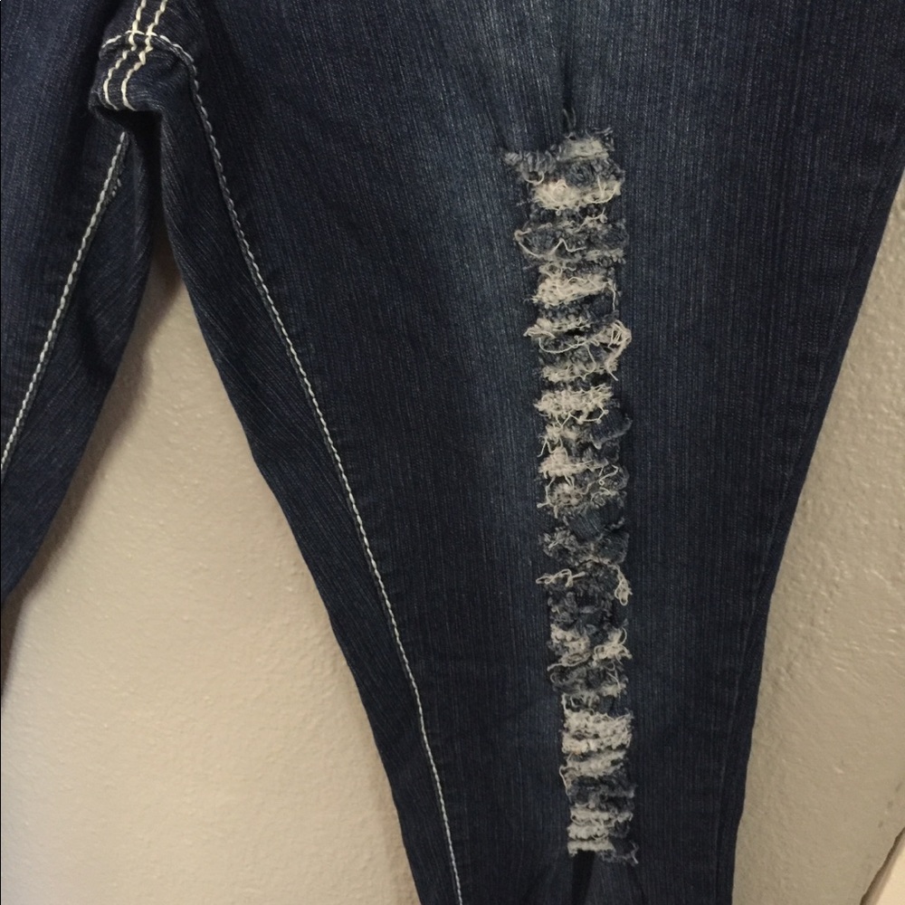 Shady Lady Distressed Jeans